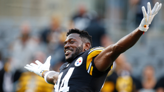 Antonio Brown Apologizes For Threatening To Slug ESPN Writer Over Unflattering Profile